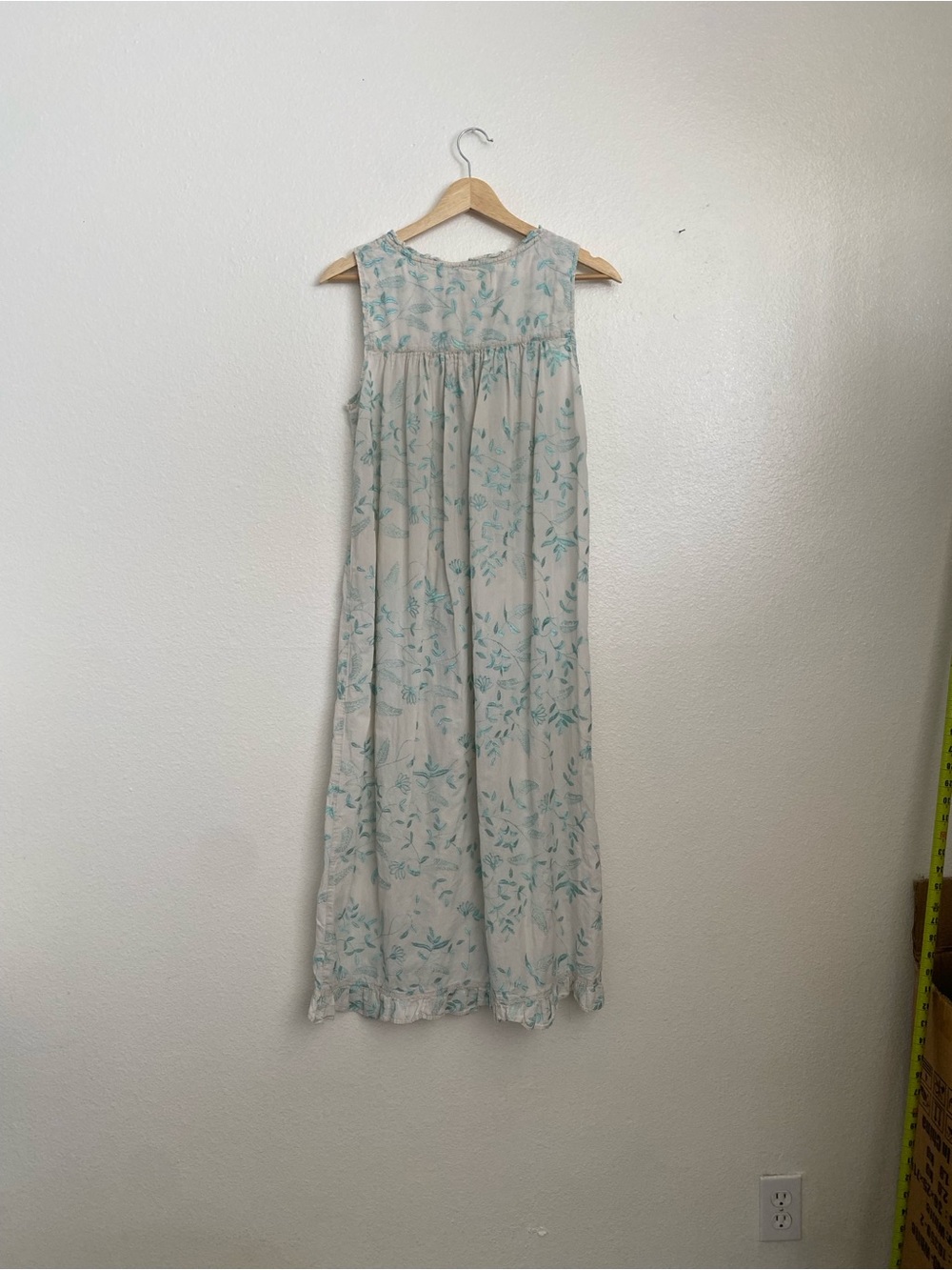 Eileen West Blue Floral Embroidered Maxi Nightgown - Button Front - Size S - Picture 5 of 14